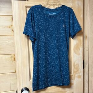 Under Armour Blue Speckled Shirt M
Like New!